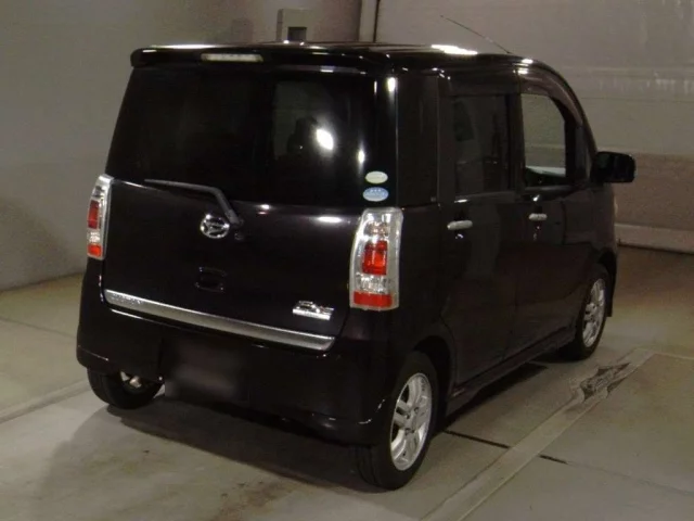 Daihatsu TANTO EXE