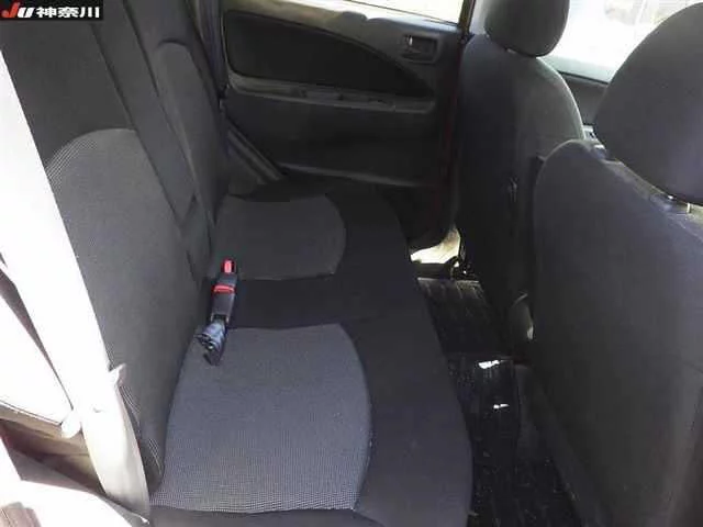 Mitsubishi COLT PLUS