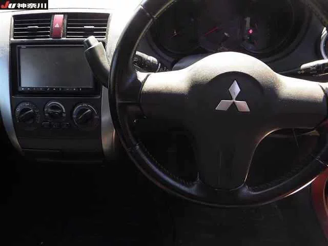Mitsubishi COLT PLUS