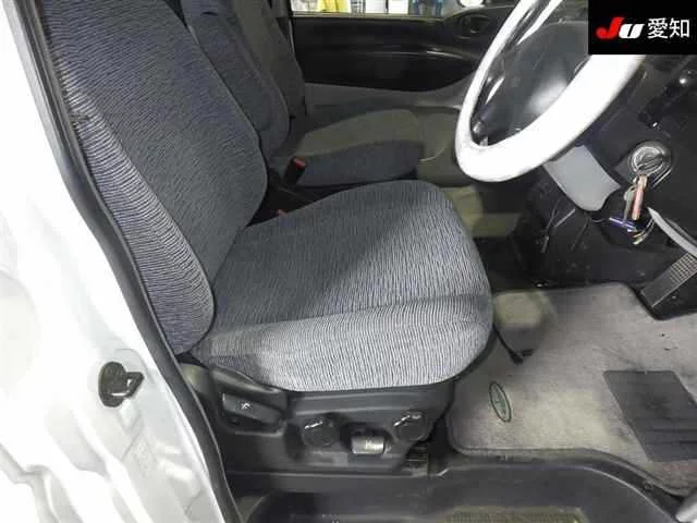 Mitsubishi DELICA