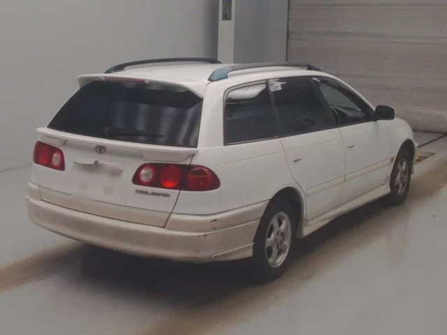 Toyota CALDINA