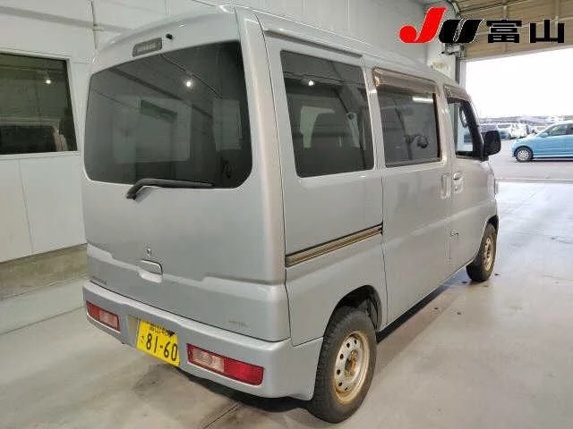 Mitsubishi MINICAB VAN