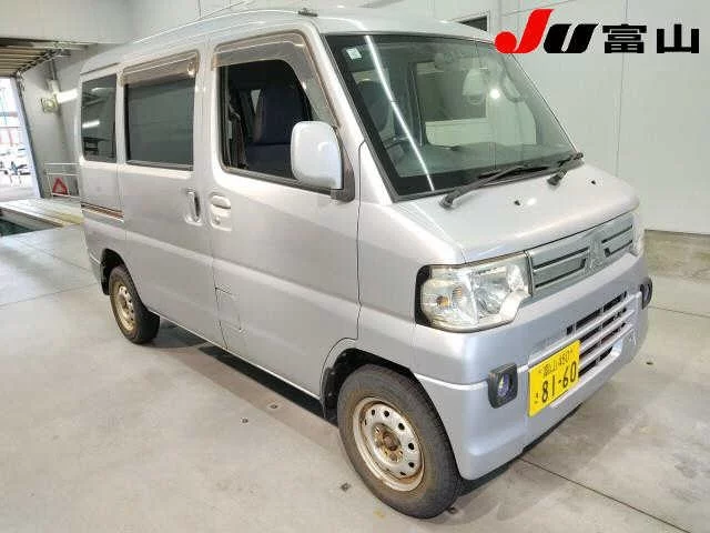 Mitsubishi MINICAB VAN