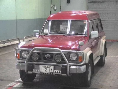 Nissan SAFARI