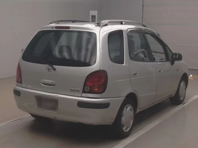 Toyota COROLLA SPACIO