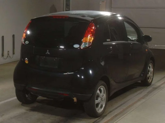 Mitsubishi I