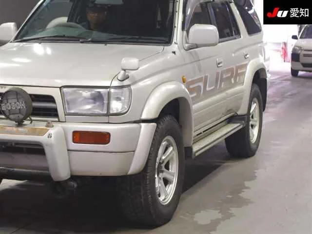 Toyota HILUX SURF