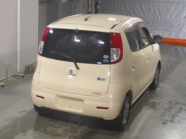 Suzuki MRWAGON
