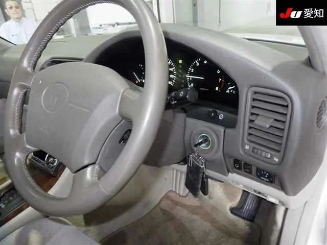 Toyota CELSIOR