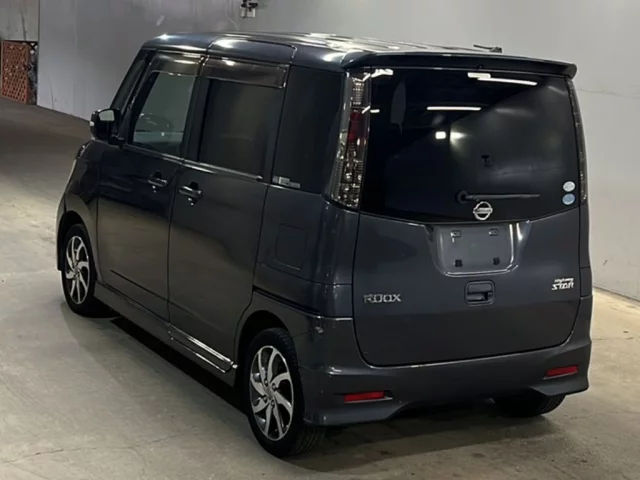 Nissan ROOX