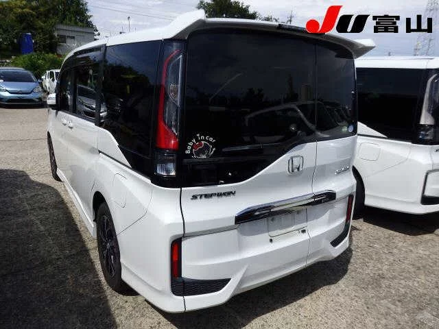 Honda STEP WAGON