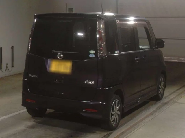 Nissan ROOX
