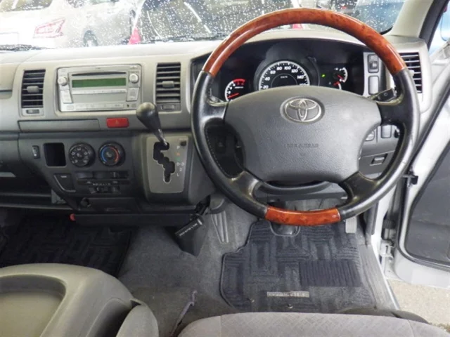 Toyota REGIUS ACE VAN