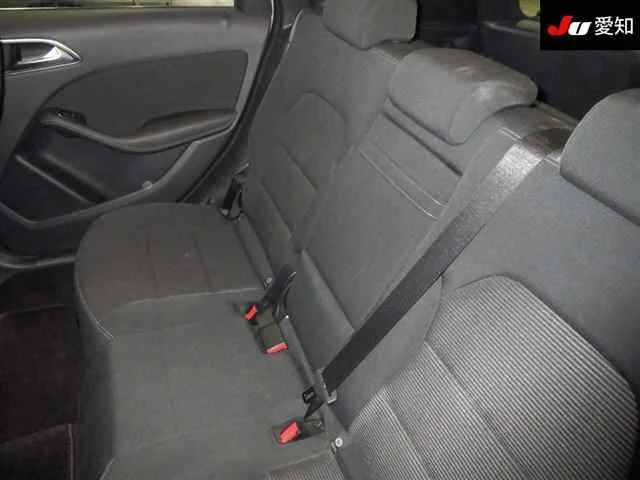 Mercedes-Benz B CLASS