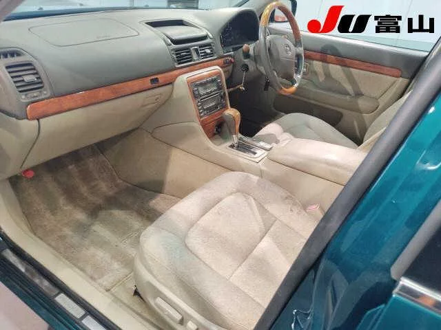 Toyota PROGRES