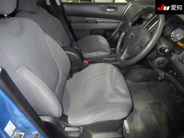 Nissan WINGROAD