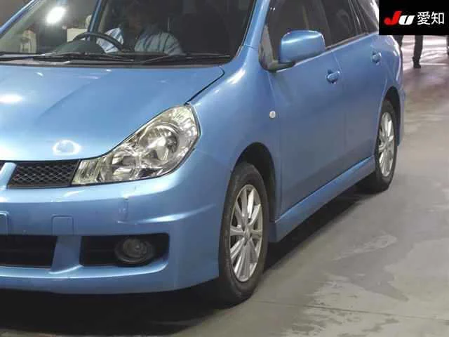 Nissan WINGROAD