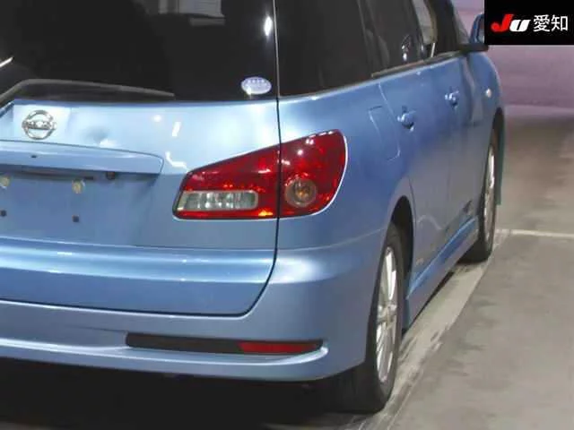 Nissan WINGROAD