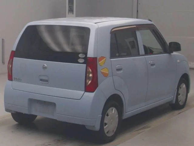 Nissan PINO