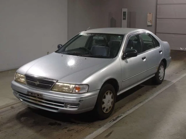 Nissan SUNNY