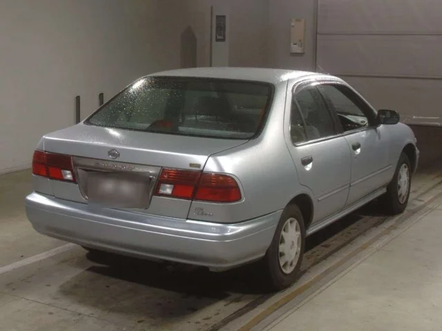 Nissan SUNNY