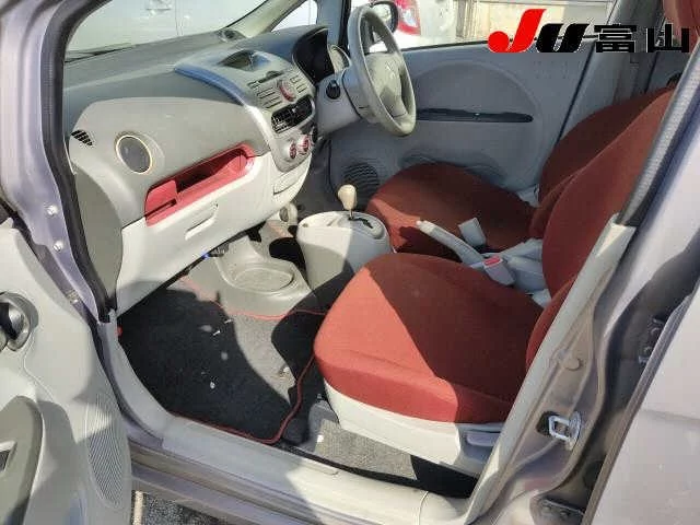 Mitsubishi I