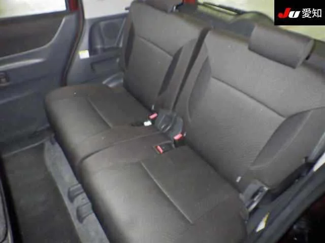 Mitsubishi DELICA D2