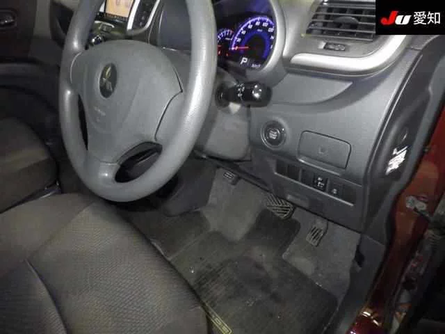 Mitsubishi DELICA D2