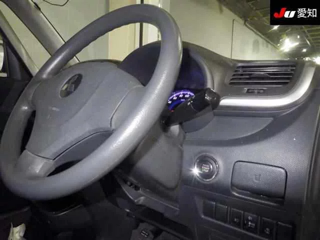 Mitsubishi DELICA D2