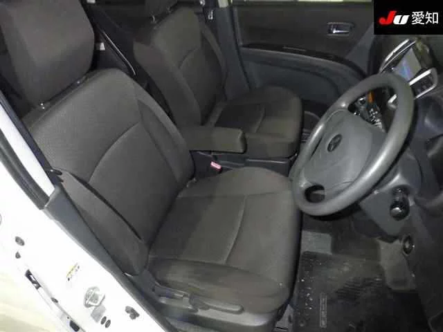 Mitsubishi DELICA D2