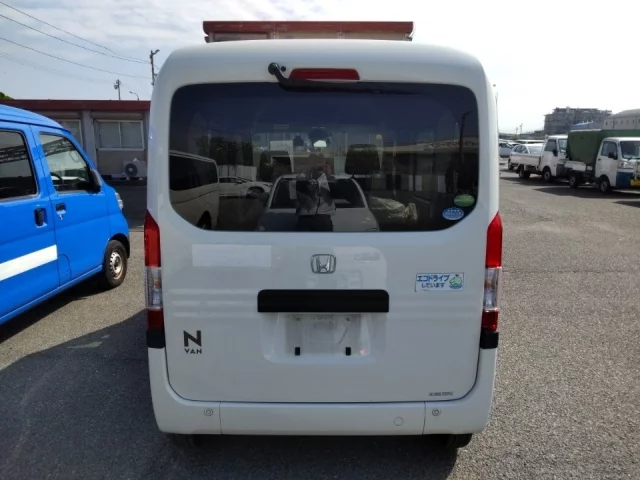 Honda N VAN