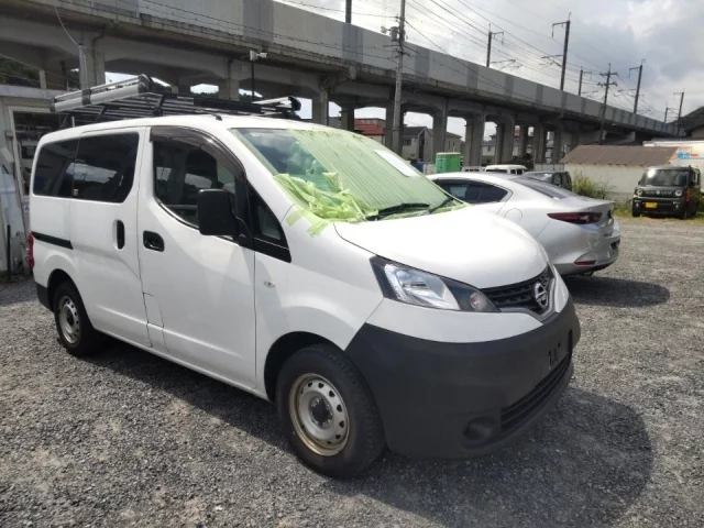 Nissan NV200