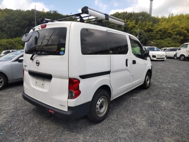 Nissan NV200