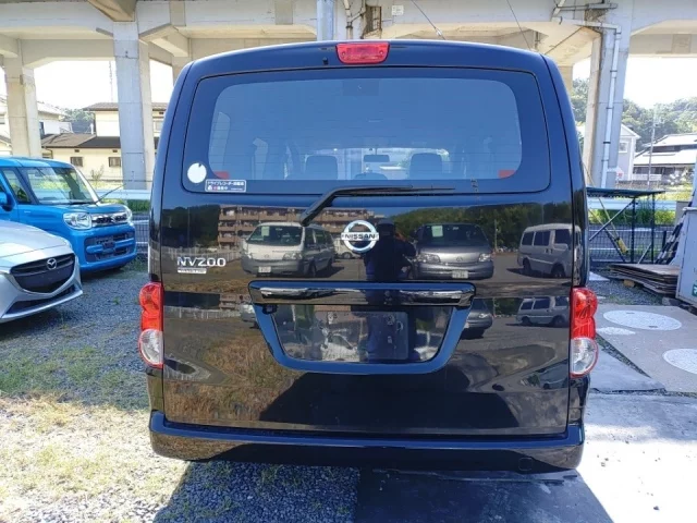Nissan NV200
