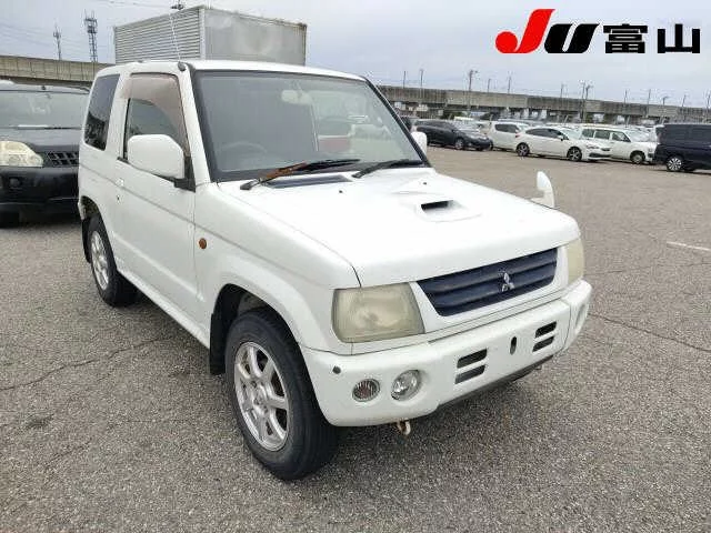 Mitsubishi PAJERO MINI
