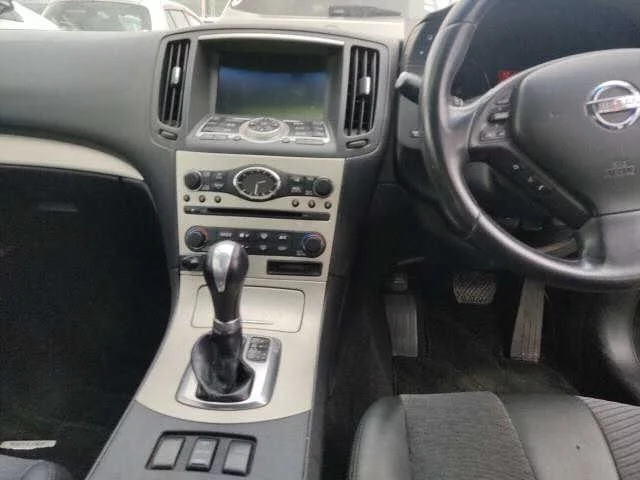 Nissan SKYLINE