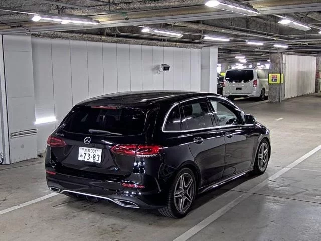 Mercedes-Benz B CLASS