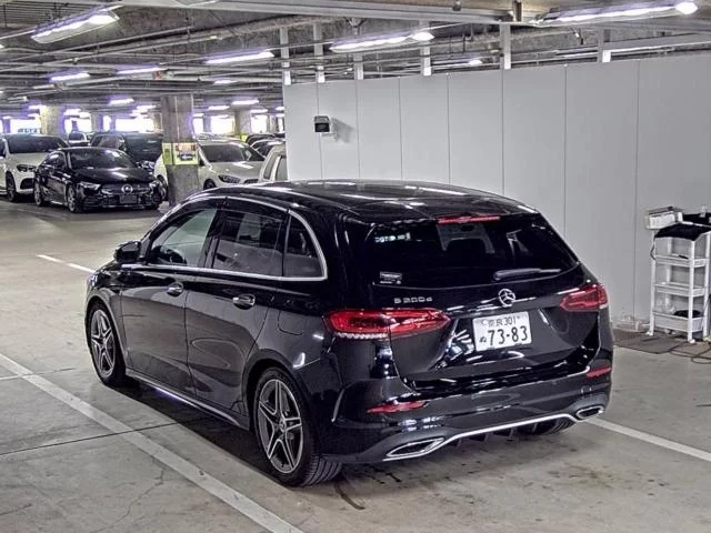 Mercedes-Benz B CLASS