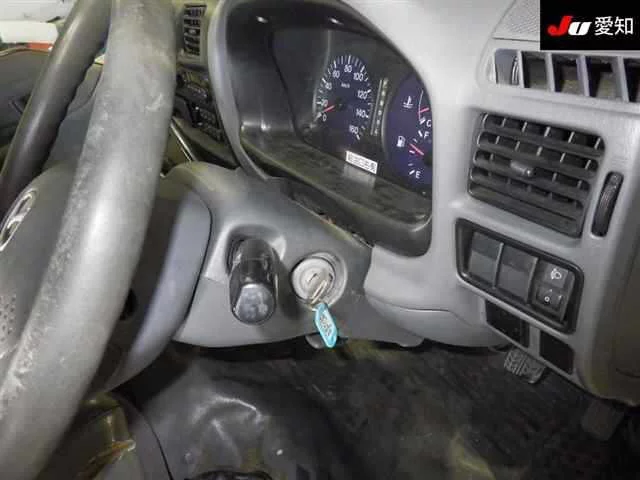 Mazda BONGO VAN