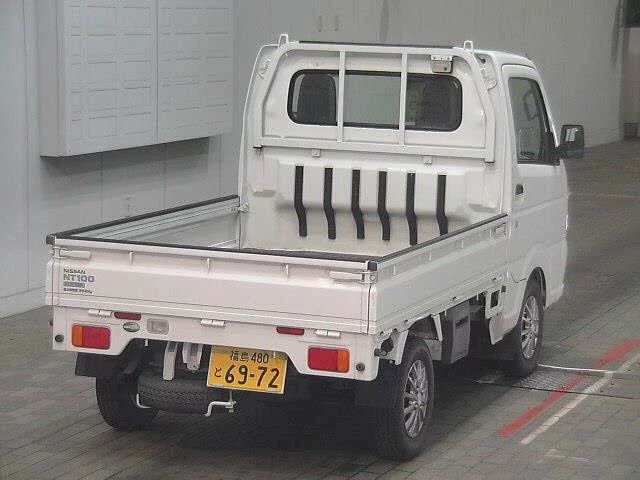 Nissan CLIPPER TRUCK