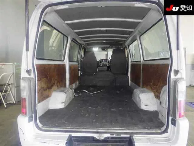 Nissan CARAVAN VAN