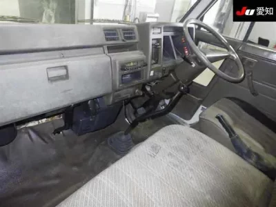 Daihatsu DELTA TRUCK