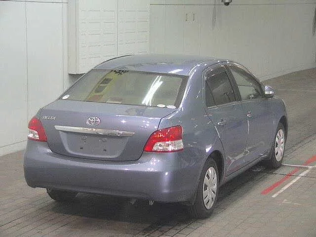 Toyota BELTA