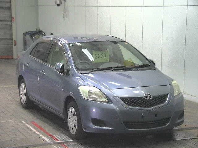 Toyota BELTA