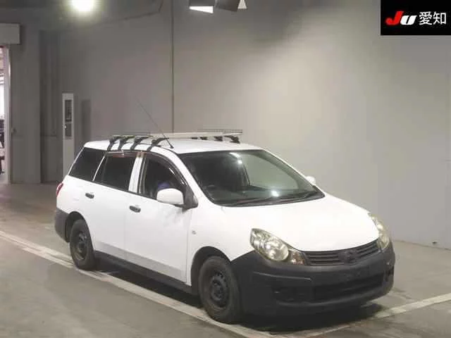 Nissan AD