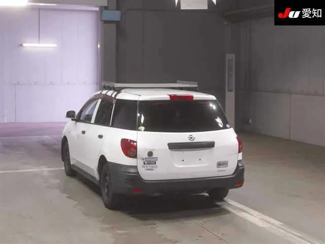 Nissan AD
