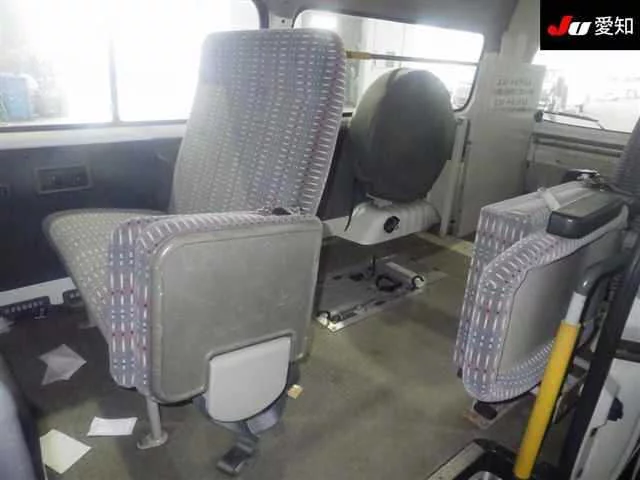 Nissan CARAVAN VAN