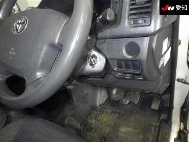 Toyota REGIUS ACE VAN