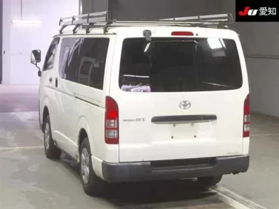 Toyota REGIUS ACE VAN