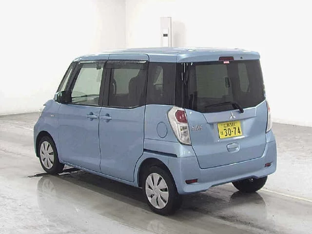 Mitsubishi EK SPACE
